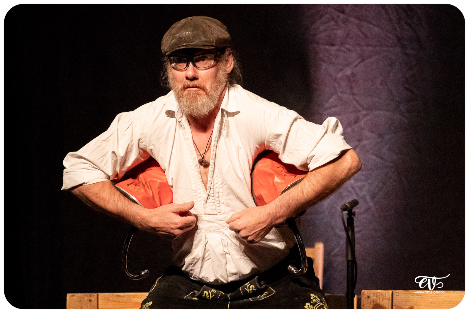 LE GROOVE DE LA MONTAGNE (TONI BARTL’S ALPIN DRUMS)